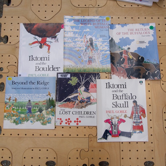 Paul Goble Native American Stories Hard & Soft Cover Book Bundle Of 17 Items - Picture 7 of 13